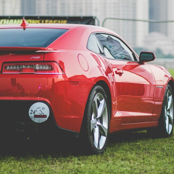 Can you remove scratches and swirls during the detailing process?