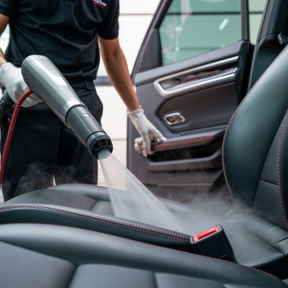 Experience Premium Mobile Car Detailing in Orlando, FL