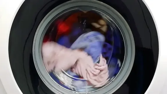 Ready for a Laundry Refresh? Schedule a Pickup Today!