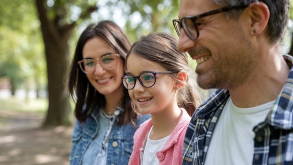 Discover Exceptional Eye Care in Tarzana, CA at F.Y.EYE Optometry Center