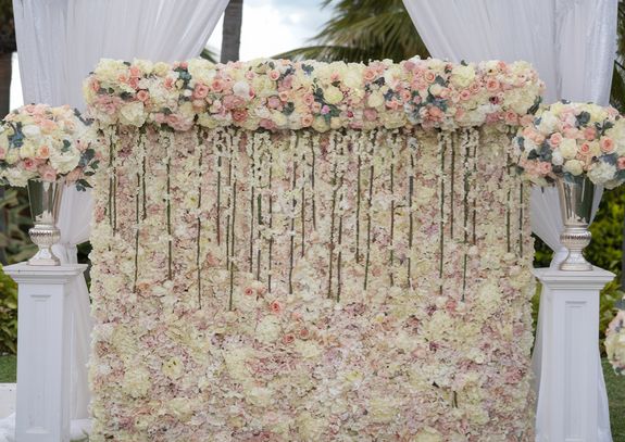Stunning Flower Walls & Specialty Décor