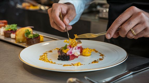 Host Stylish Events with Bespoke Chef-Crafted Menus