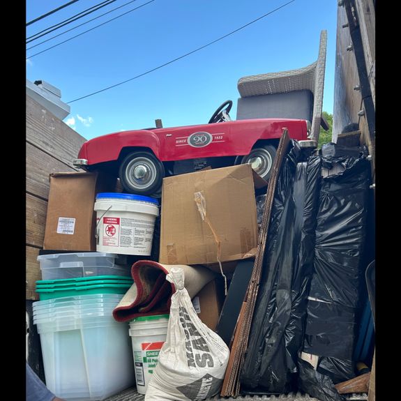 Storage Unit Cleanout