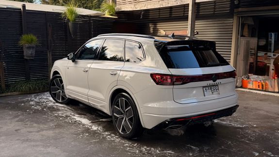 LUXURY CAR CARE FOR YOUR PRIZED POSSESSION