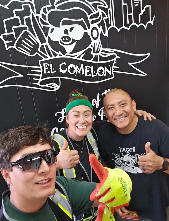 How do I schedule a junk removal appointment?