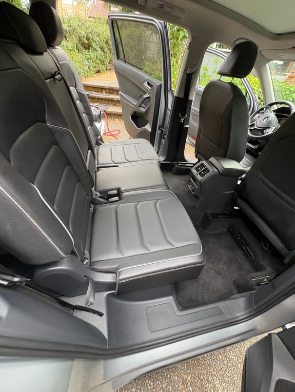 Experience Unmatched Convenience with Island Detailers