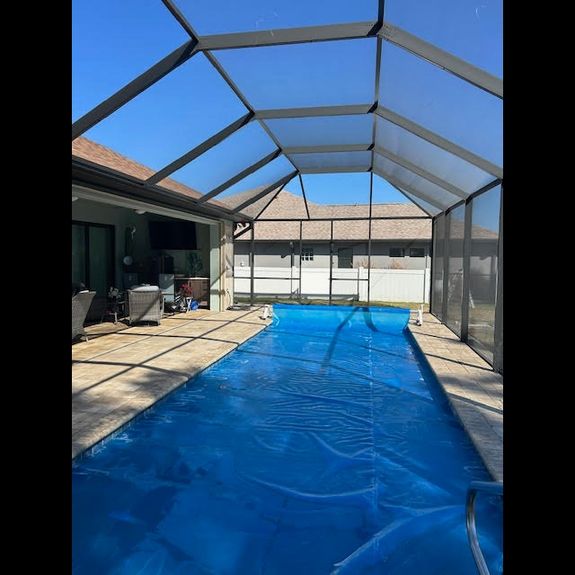 Pool Deck and Screen Enclosure Washing