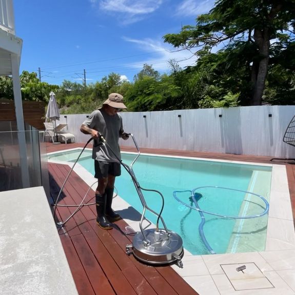 Patio & Outdoor Living Areas