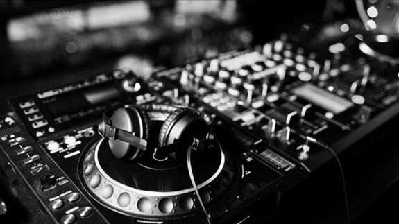 Black and Gray Audio Mixer