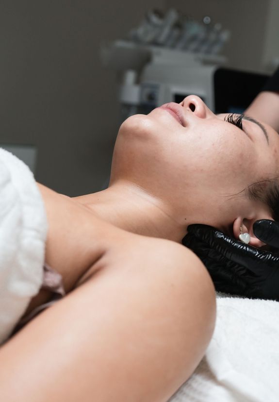 Boosts Collagen and Cell Renewal