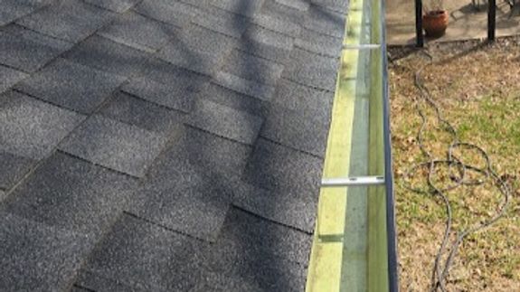 Prevent a Catastrophe: Keep Your Gutters Flowing in Dallas