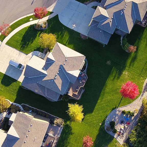 What types of surfaces can you pressure wash in Lavonia?
