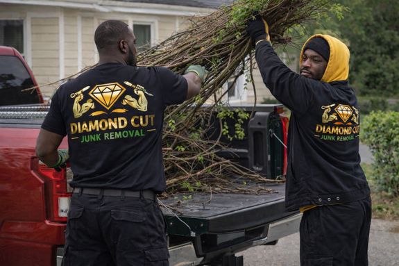 Yard Waste Removal in Rhode Island & Southern Massachusetts