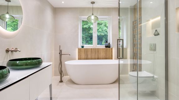 Bathrooms that transform without the hassle.