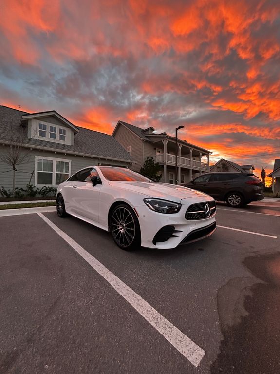 SEDAN & COUPE