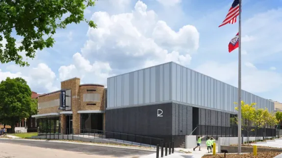 Commercial Construction Managed with Experience