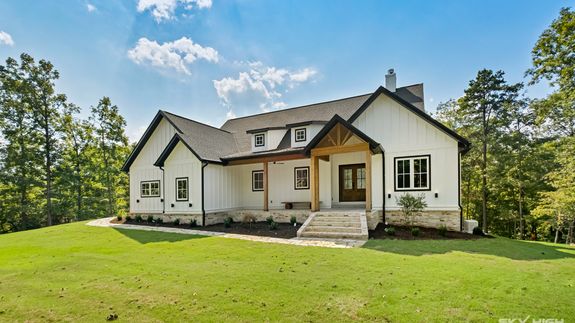 Expertly Crafted Custom Homes in Northwest Arkansas