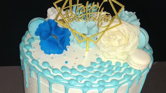 Elevate Your Celebrations with Custom Cakes in Cypress, TX