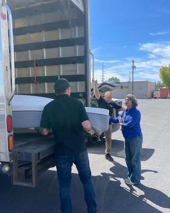 We Don’t Just Remove Junk — We Give Items a Second Life