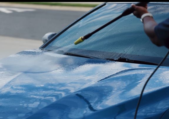 How long does a mobile detailing service take?