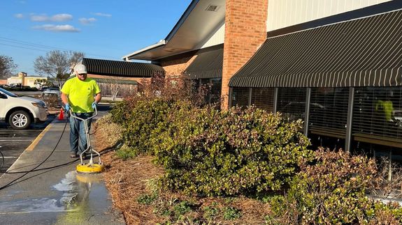 Professional Commercial Pressure Washing Services in Darlington, Hartsville & Florence