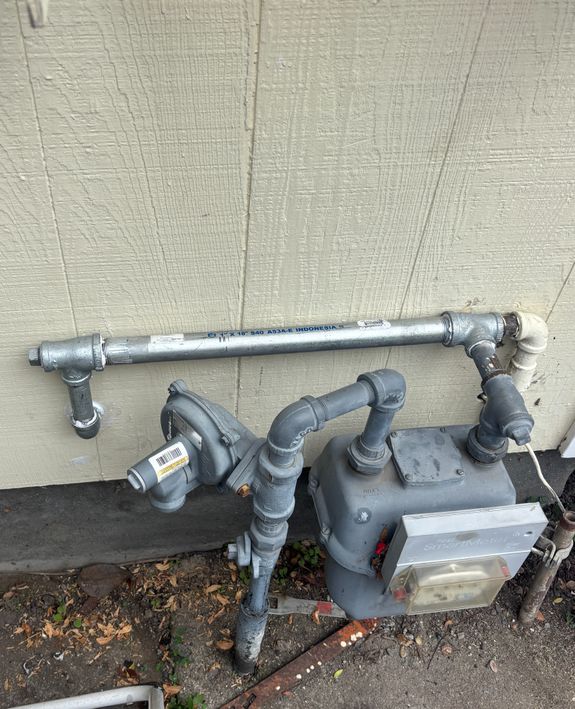 Gas Line's