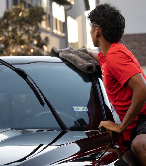 Can I schedule the wash and wax while I’m not home?