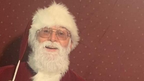 Hire  Santa  Claus  in  San Jose   Real  Beard  Santa for Corporate Events, Home Visits ...............