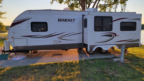 Emergency repair for slide out. Get you back home or on the road to a shop