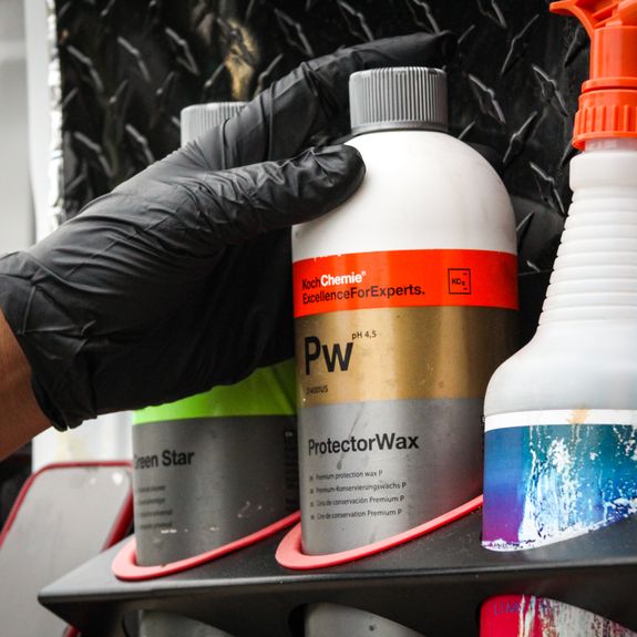 Long-Lasting Protection and Shine