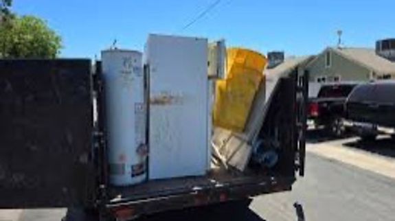 Declutter Your Business Space in Los Angeles.