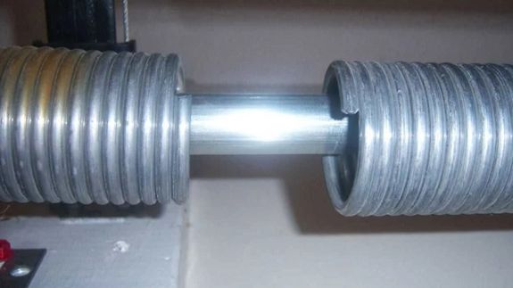 Reliable Garage Door Repair Services in Riverview, FL and Surrounding areas