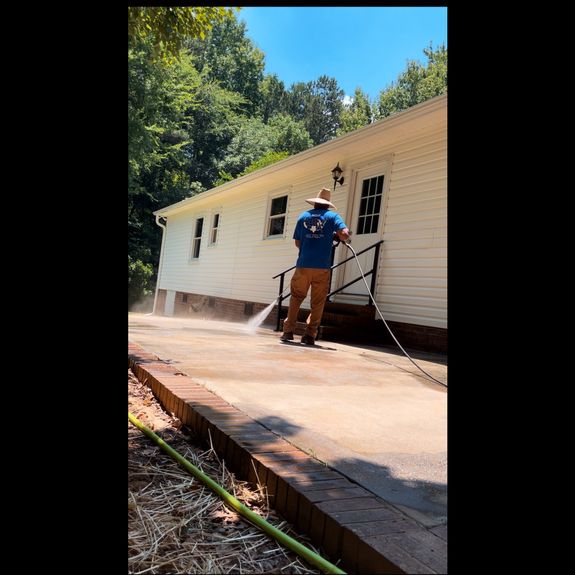 Expert Technicians at Your Service