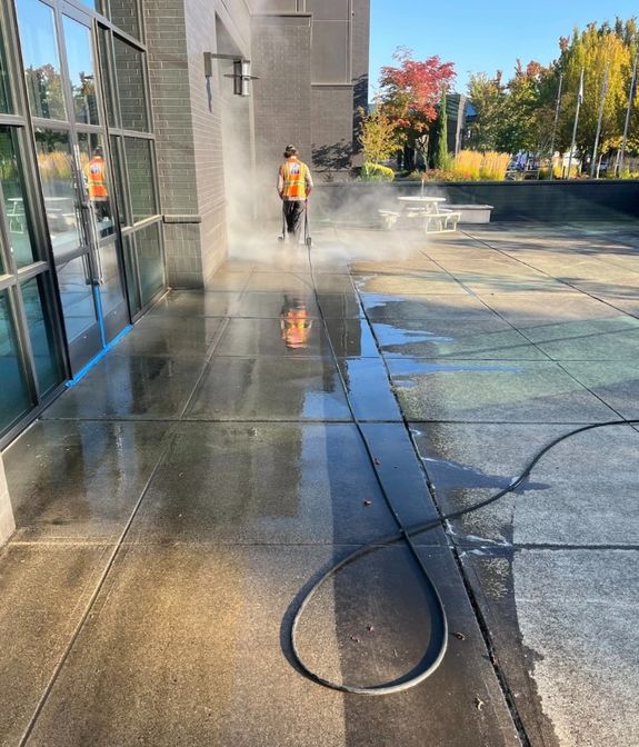 Expert Pressure Washing Services in Central Texas