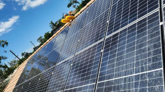 Discover the Shine of Your Solar Panels in Gladstone.