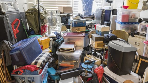 Declutter Life, Discover Space in Gulfport with Ease.