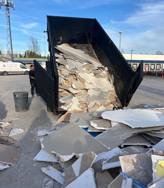 How do you determine your pricing for residential trash removal?