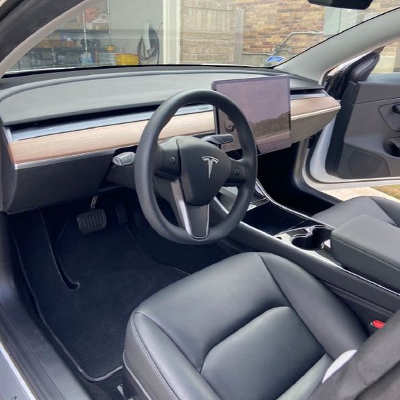 How long does a detailing service typically take?