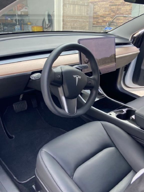 How long does the Full Detailing Package take?