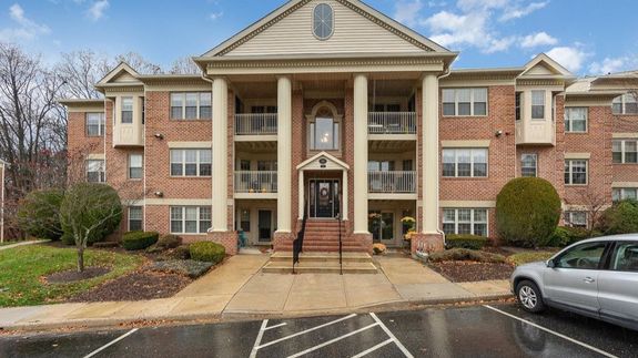 Transform Your Apartment Complex with Sparkling Breezeways in Bel Air, MD