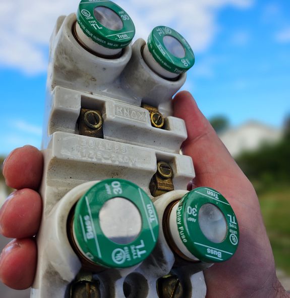 Fuse Panel to Circuit Breaker Conversion