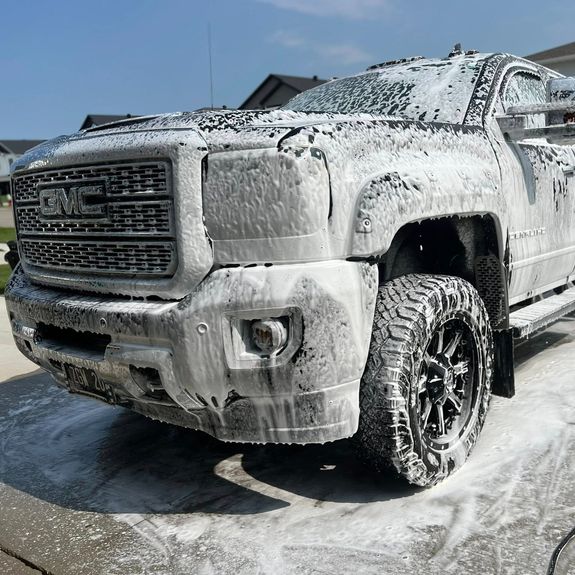 Exterior Deluxe Package