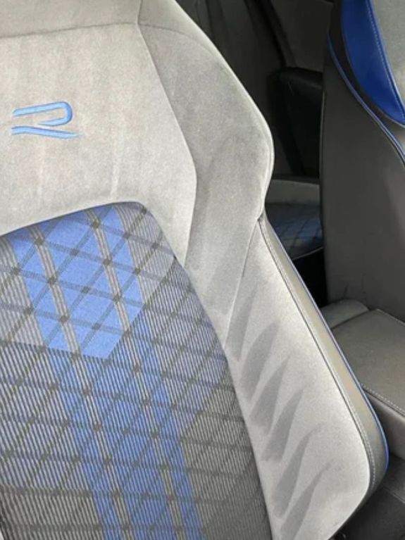 High-End Interior Detailing