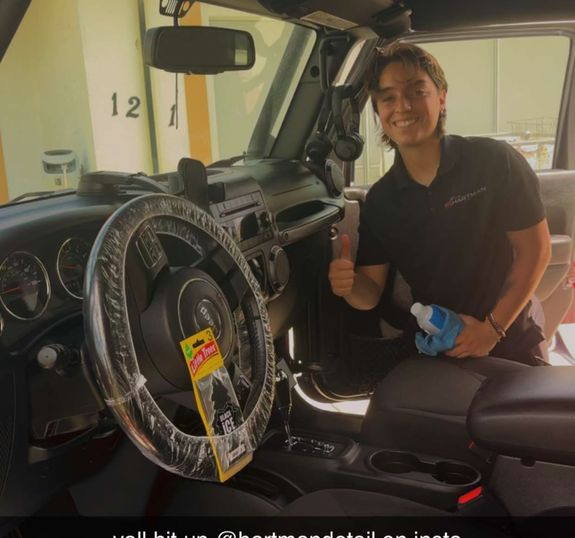 Full-Service Interior Detailing