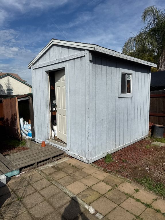 Light Demolition & Structure Removal