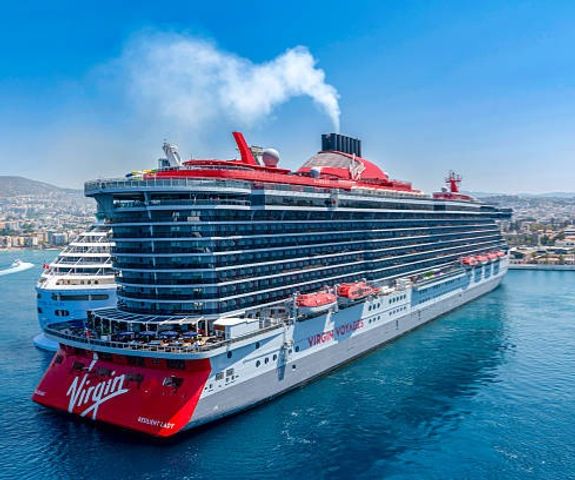 Cruises withe Resorts World Cruises