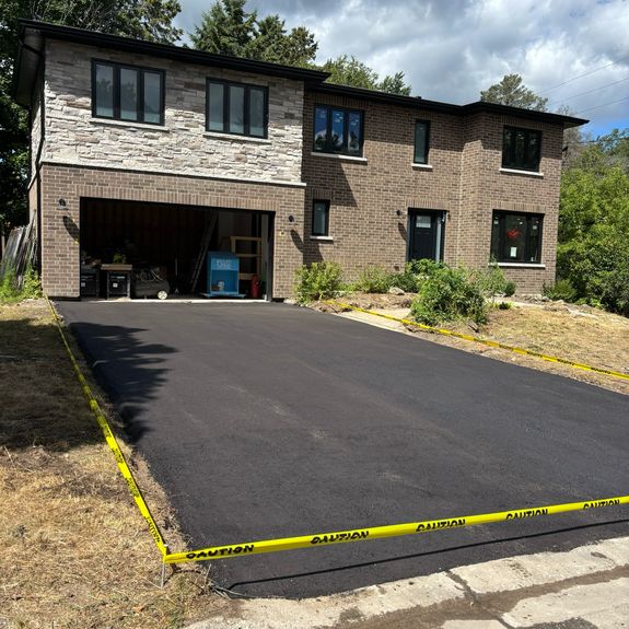 Transform Your Outdoor Living in Toronto with Proudly Contracting